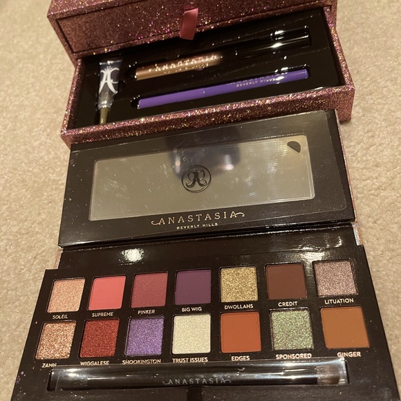 Anastasia Beverly Hills palette vault (Jackie palette - Picture 1 of 2